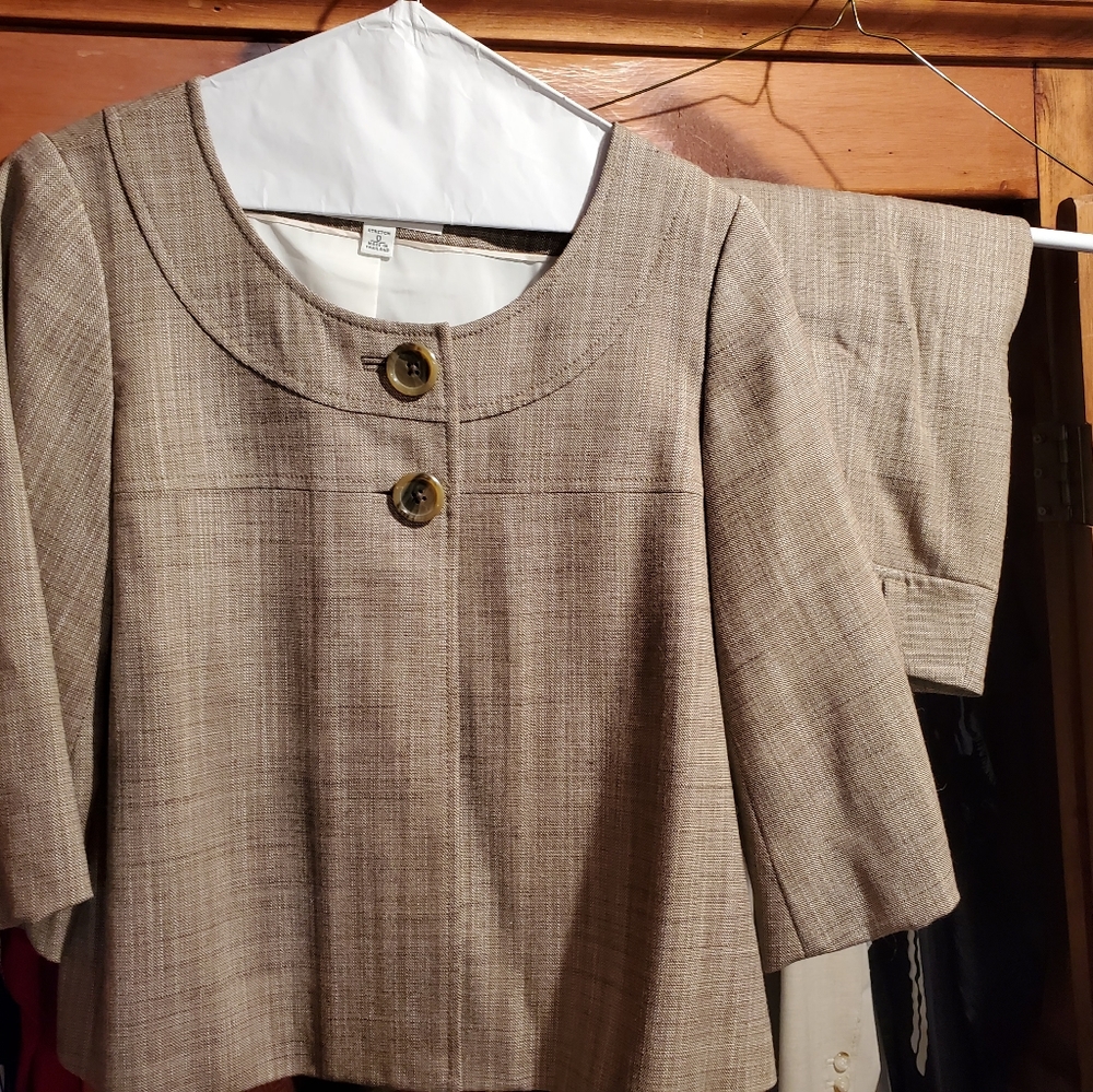 Banana Republic ladies suit